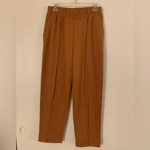 Women’s stretch trousers (comfy) NEVER WORN size small